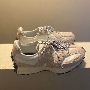 New Balance Unisex Lifestyle Tennis Shoe